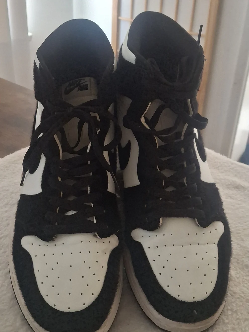 Air Jordan 1 Retro High OG Twist Panda Black White Fur EU 47 US 13